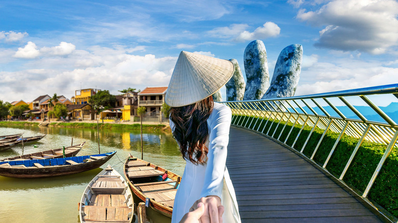 GIỚI THIỆU VỀ HÙNG CHIẾN TRAVEL